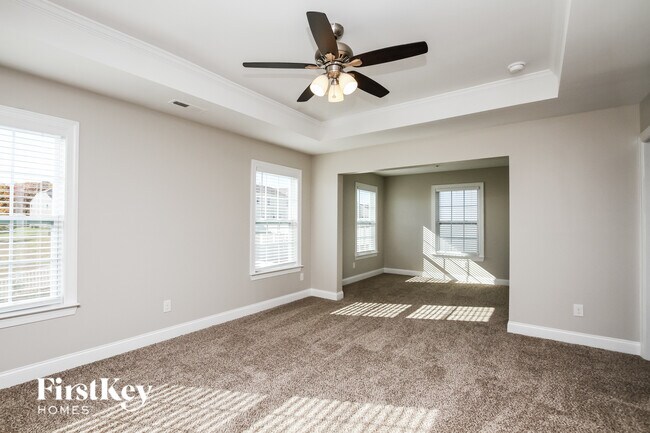Building Photo - 131 Yellow Birch Loop
