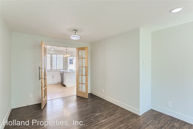 Building Photo - 3 br, 2 bath House - 6145 SW Erickson Ave