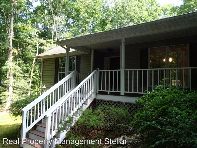 Building Photo - 3 br, 2 bath House - 409 Lovelace Road