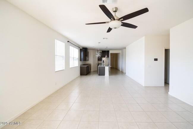 Foto del edificio - 4269 W Coneflower Ln