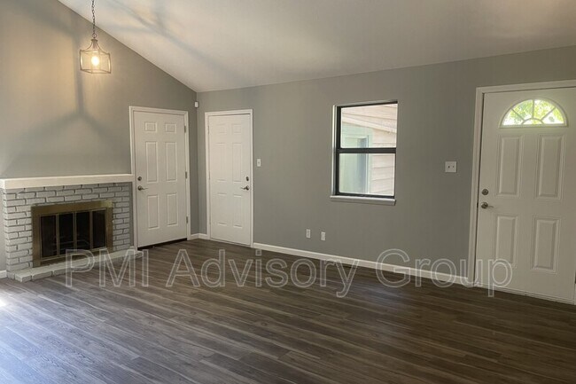 Foto del edificio - 3518 SW Skyline Pkwy