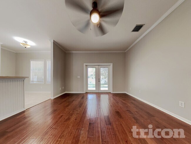 Foto del edificio - 1227 Gordon Oaks Dr