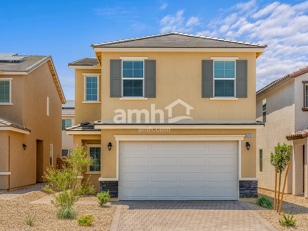 Foto principal - 5849 Fly Fisher St