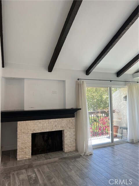Building Photo - 17523 Cerro Vista Dr