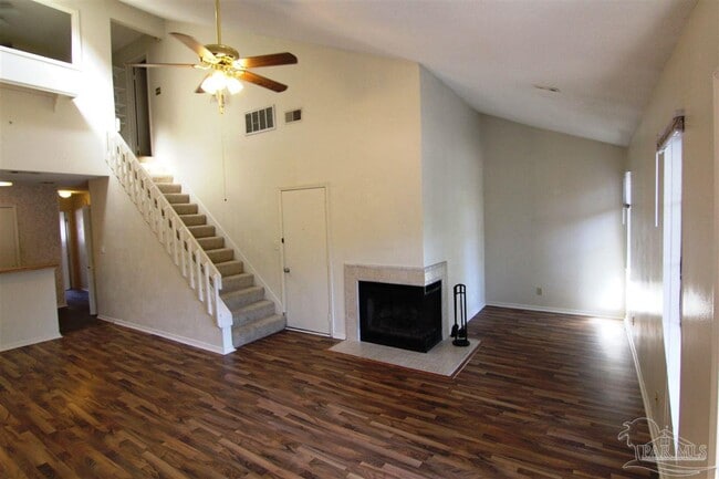 Foto del edificio - 5001 Grande Dr