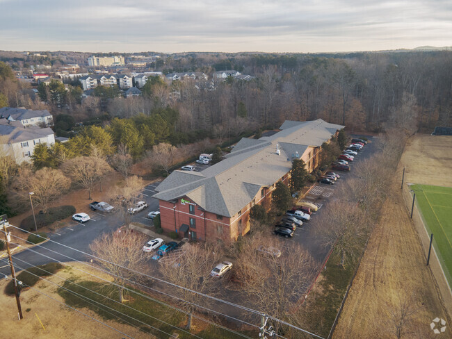 Building Photo - Furnished Studio - Kennesaw