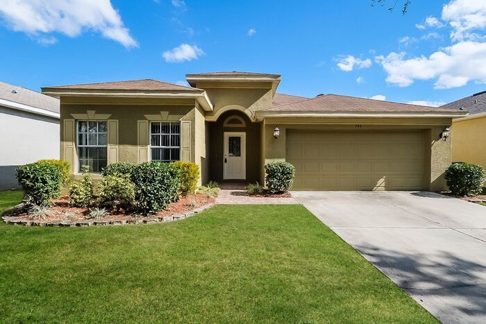 Primary Photo - Available Now!!Newly Renovated!!!