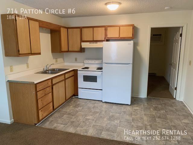 Building Photo - 714 Patton Cir