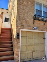 Building Photo - 2705 NW 13th St