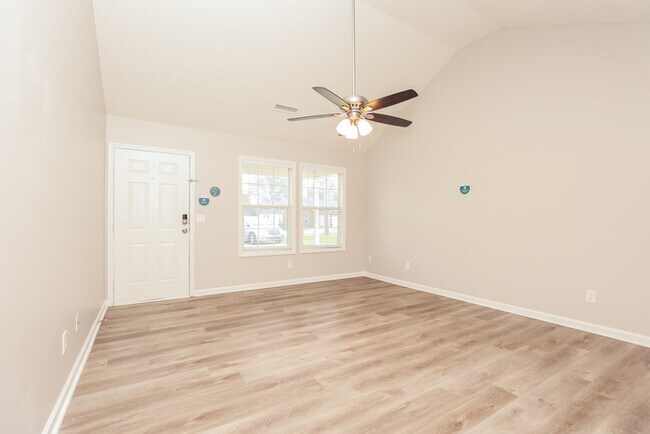 Building Photo - 5014 Hectare Ln