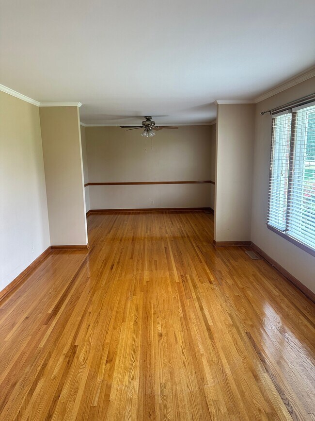 Foto del edificio - 2916 Windemere Cir