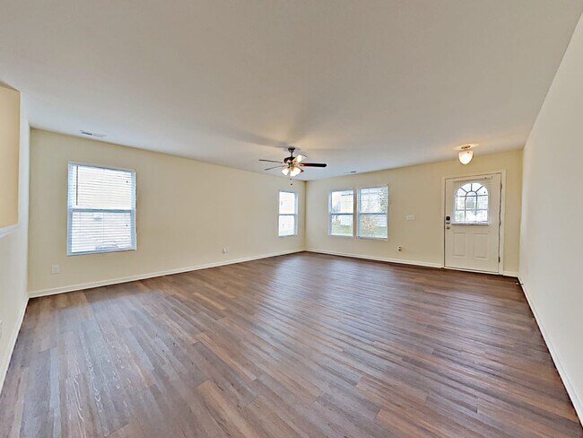 Foto del edificio - 4198 Clifftonville Ave SW