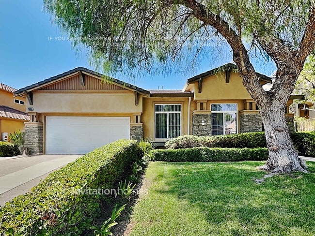 Building Photo - 28315 Hidden Hills Dr