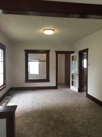 Foto del edificio - 2627 E Hoffman Ave
