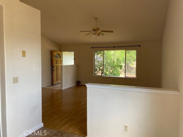 Building Photo - 16639 Greenridge Rd