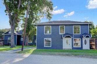 Building Photo - 808 Oakhurst St