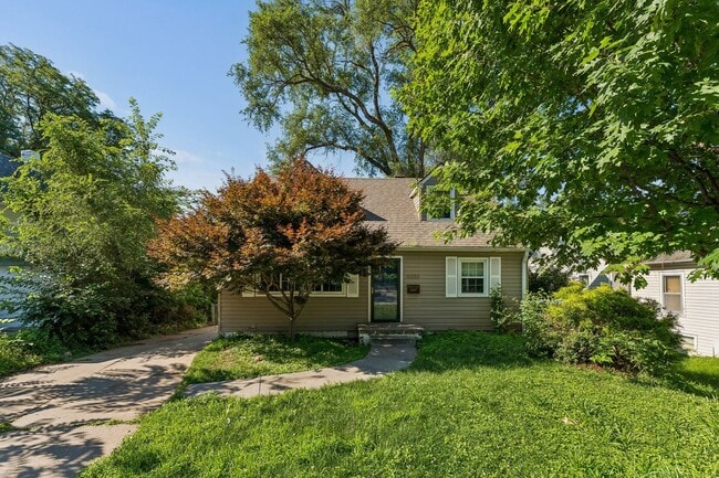 4 Bedroom Home in Benson! - 4 Bedroom Home in Benson!