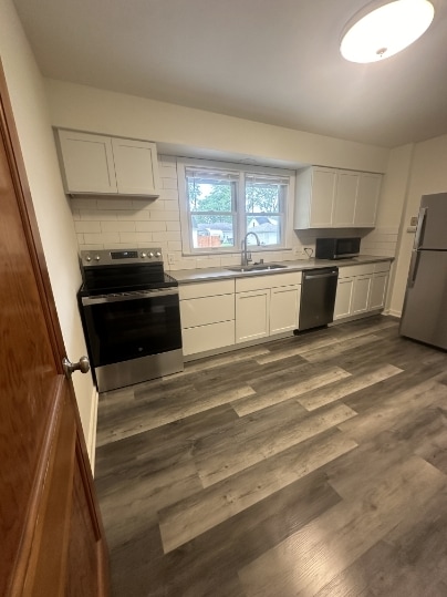 Building Photo - 206 4th St