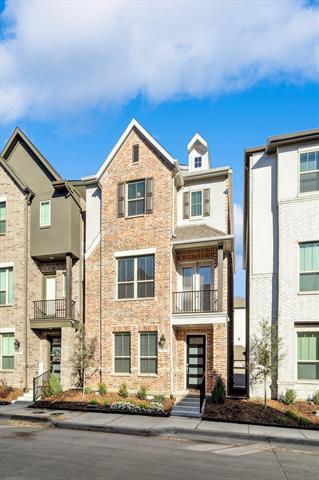 Building Photo - 2273 Palomino St