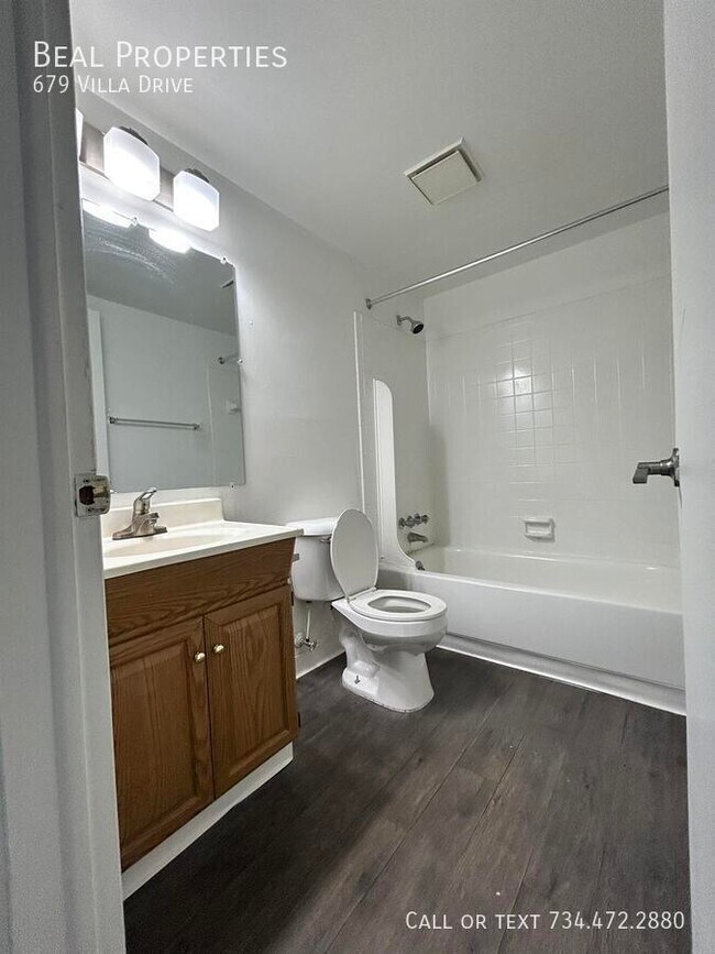 Foto del edificio - 679 Villa Dr