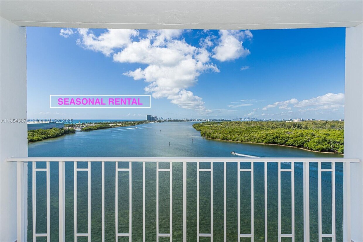 Foto principal - 500 Bayview Dr