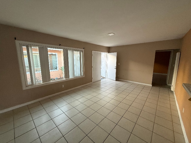 Foto del edificio - 4870 Abbott Rd