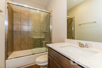 Interior Photo - Tricon Trinity Falls