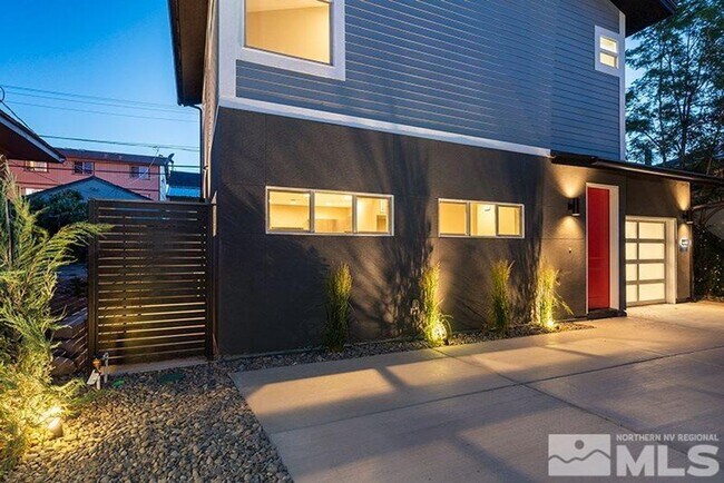 Foto del edificio - Modern Midtown Living