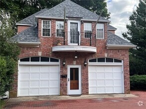 Building Photo - 11 Admiral Kalbfus Rd