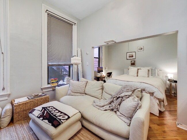 Foto del edificio - 1561 N Wells St