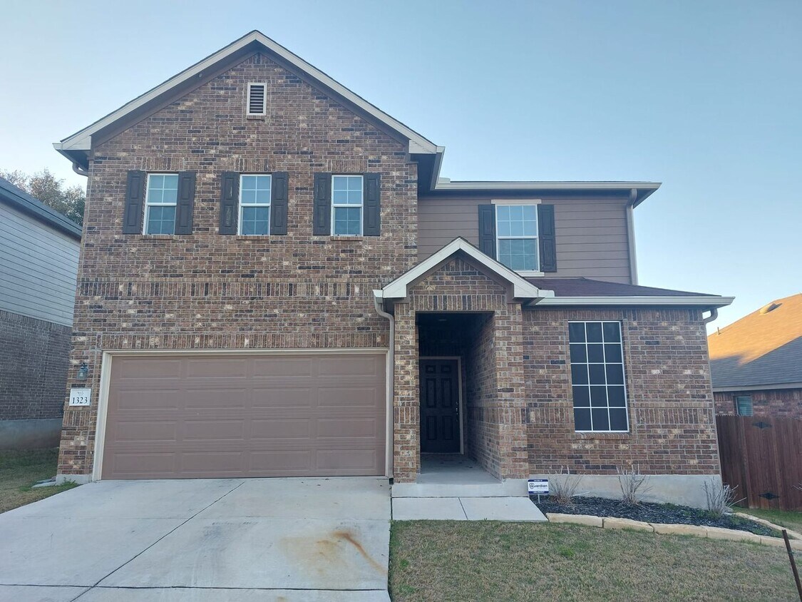 1323 Bluejay Ct, San Antonio, TX 78245 House Rental in San Antonio