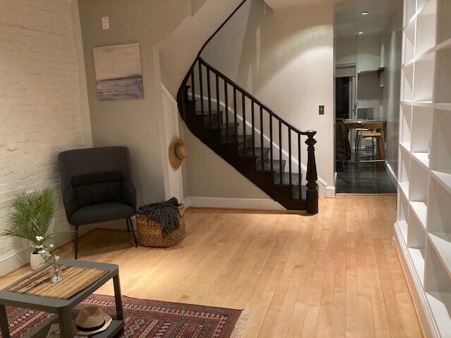 Photo - 1909 17th St NW House