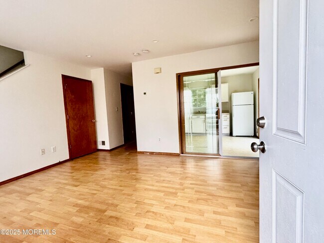 Foto del edificio - 244 Raritan St