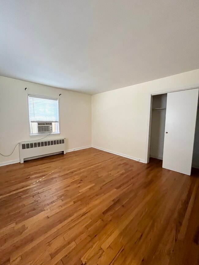 Foto del edificio - 51 W Hudson Ave