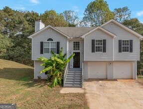 Building Photo - 3862 Chase Dr