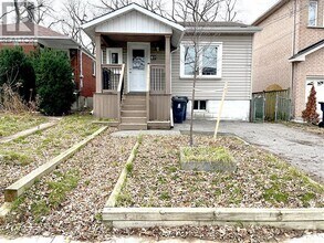 Building Photo - 67 Claremore Ave