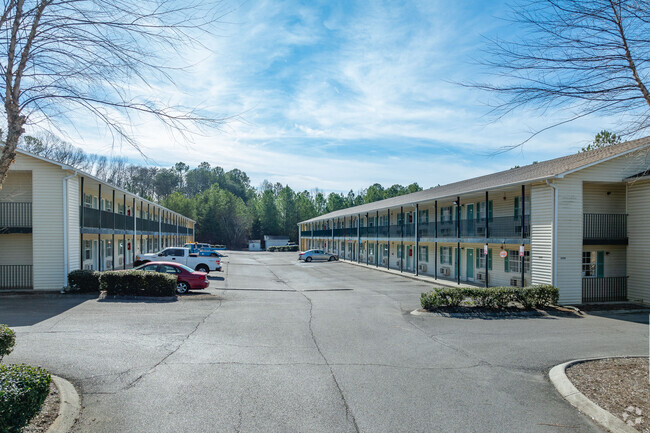 Building Photo - Siegel Select Cleveland, TN