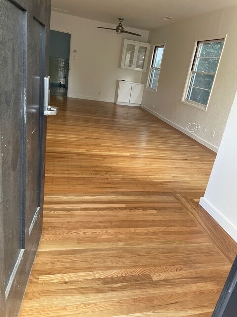Entry/Living Room - 1033 Santa Cruz Ave