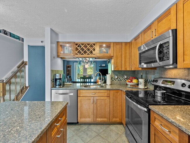 Foto del edificio - 1636 Fieldthorn Dr