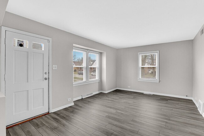 Foto del edificio - 3 Bedroom 1 Bathroom house for rent!