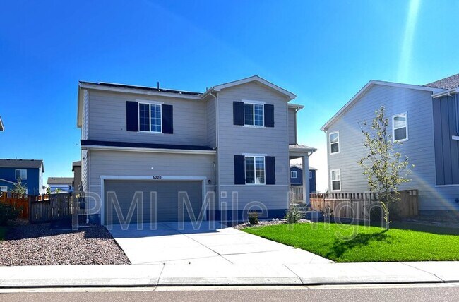 Building Photo - 6220 Sherwood Ave