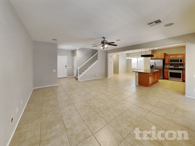 Building Photo - 10728 Khalua Ave