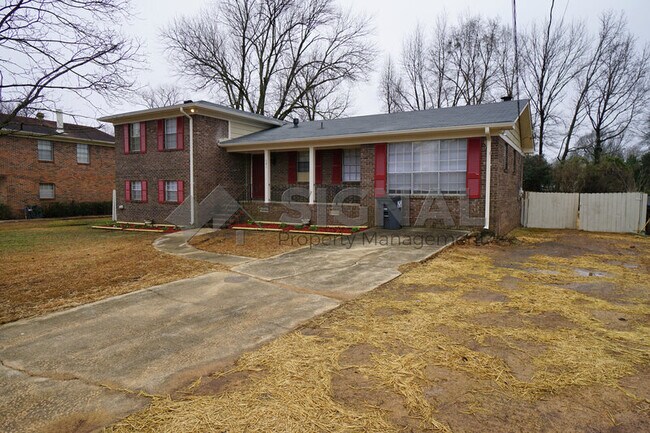 Building Photo - 681 Wright Ave