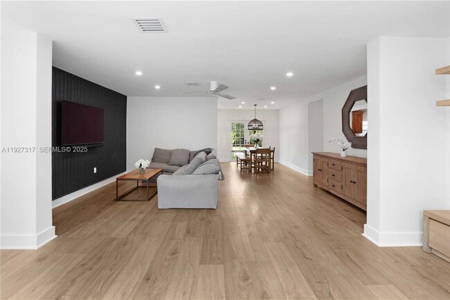 Foto del edificio - 1417 Jackson St