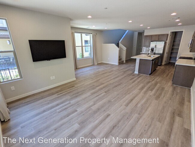 Building Photo - 3 br, 2.5 bath House - 11298 CACTUS TOWER ...