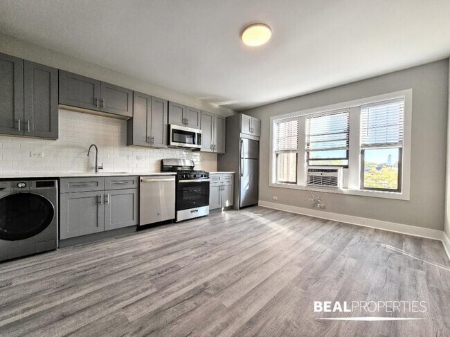 Foto del edificio - 0 bedroom in GLENCOE IL 60022