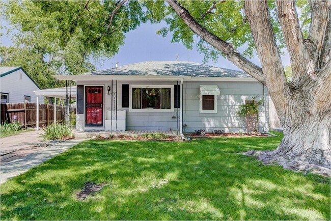 Photo - 1645 S Jackson St House