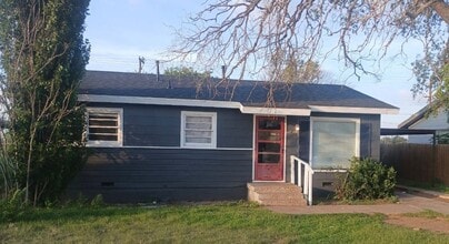 Building Photo - 3016 E 3rd Pl