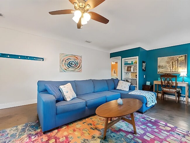 Foto del edificio - 1604 58th St S