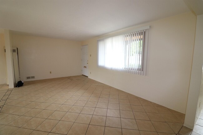 Foto del edificio - 3112 Colorado St NE